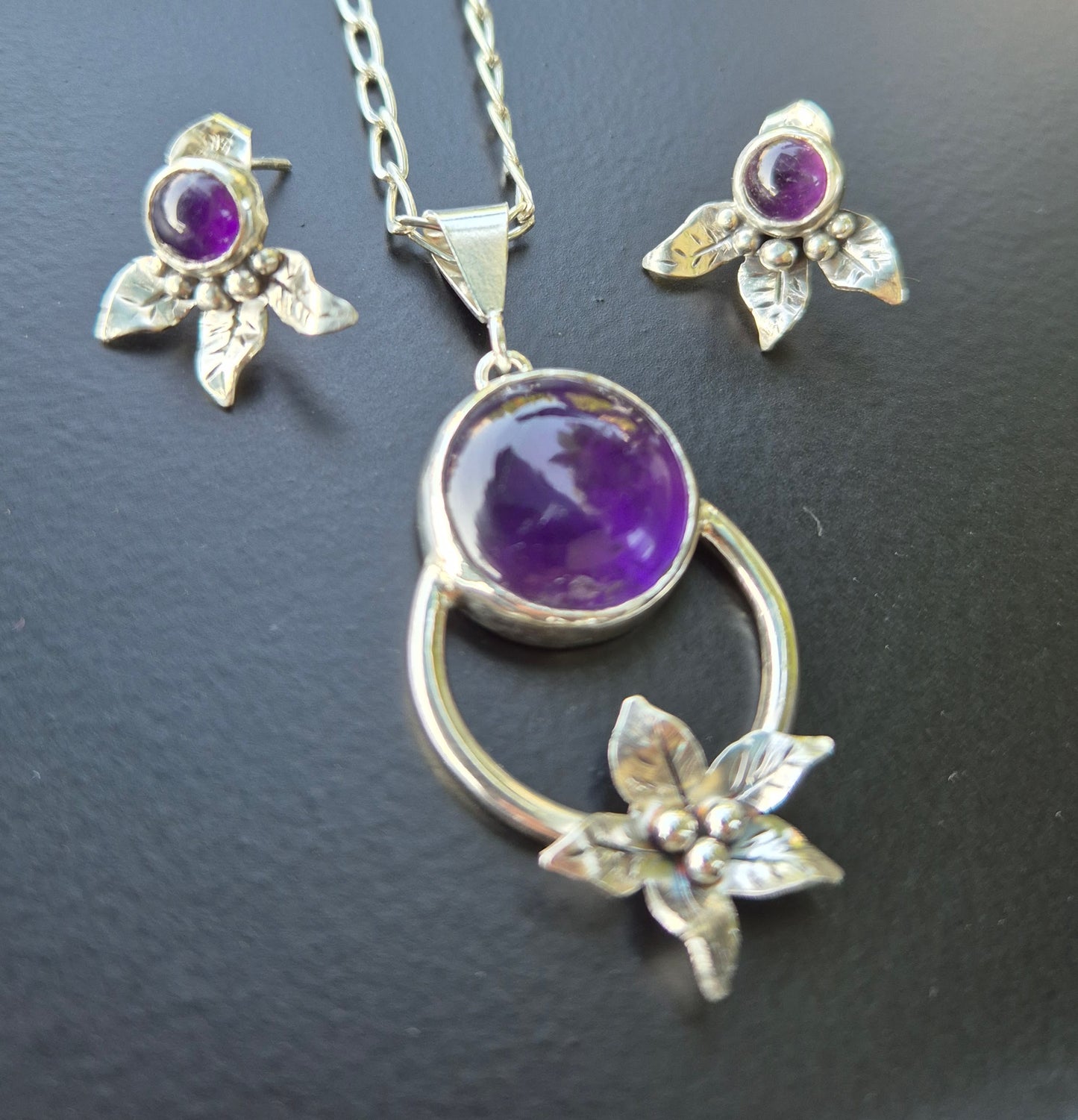 Flora Amethyst Halskette