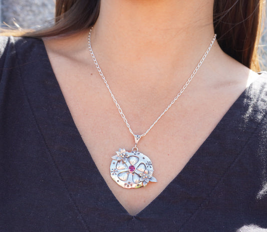 Kakaosamen mit Rhodolit (Gross)