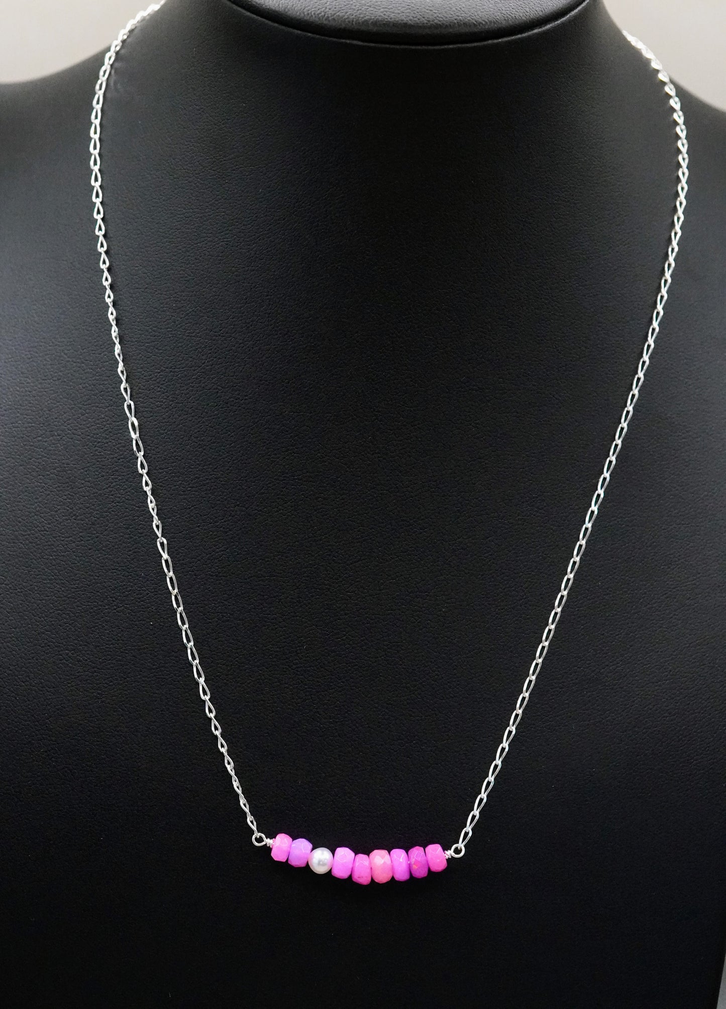 Steinreihe pink Opal und kleine Süsswasserperle