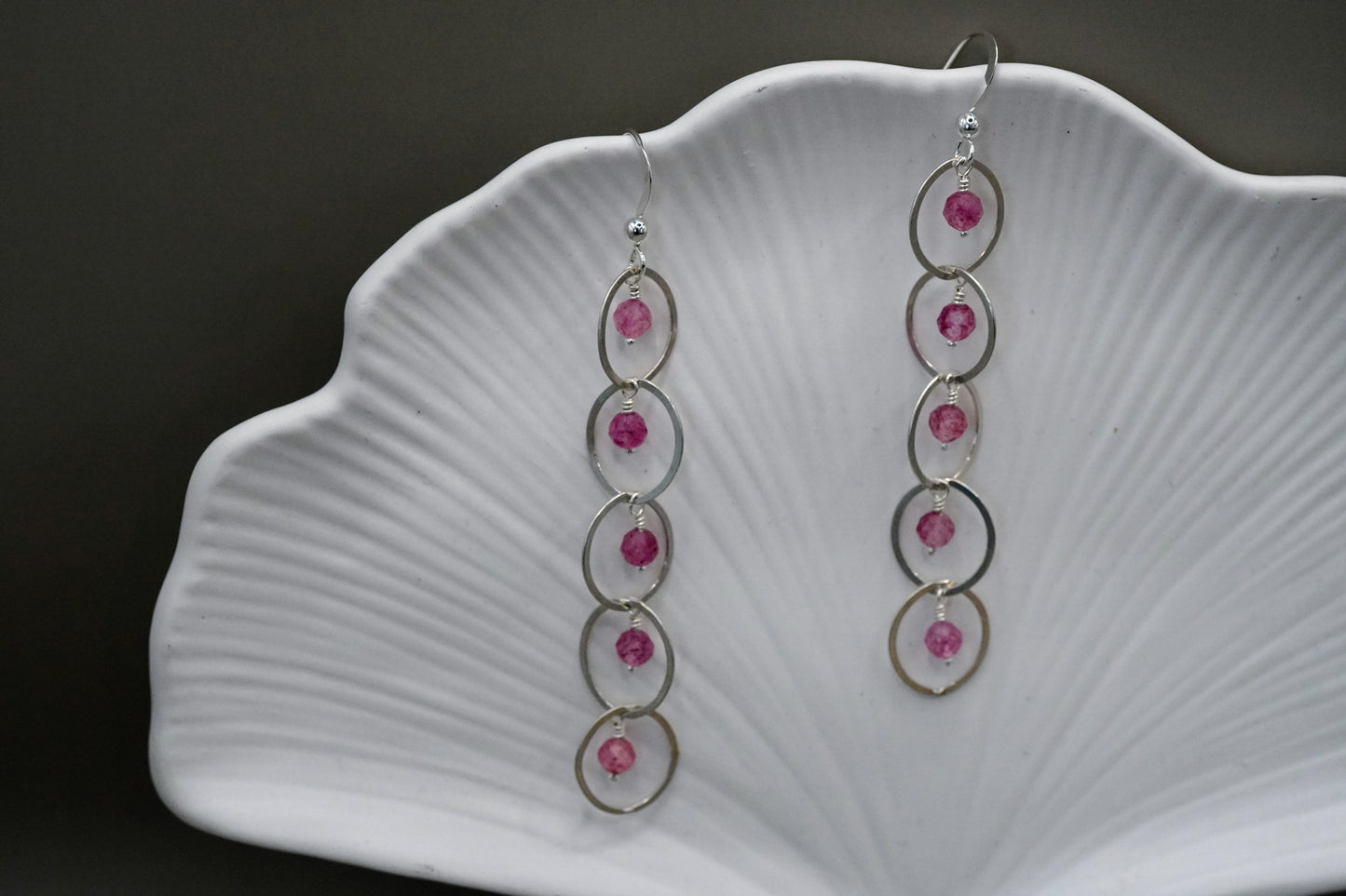 Elara Ohrringe mit Rosenquarz