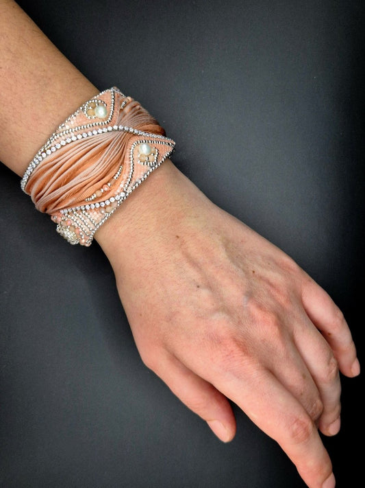 Armband "Silk dreams" Peach - Emmari Schmuck