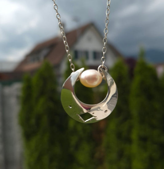 "Magia" Süsswasserperle Halskette - Emmari Schmuck