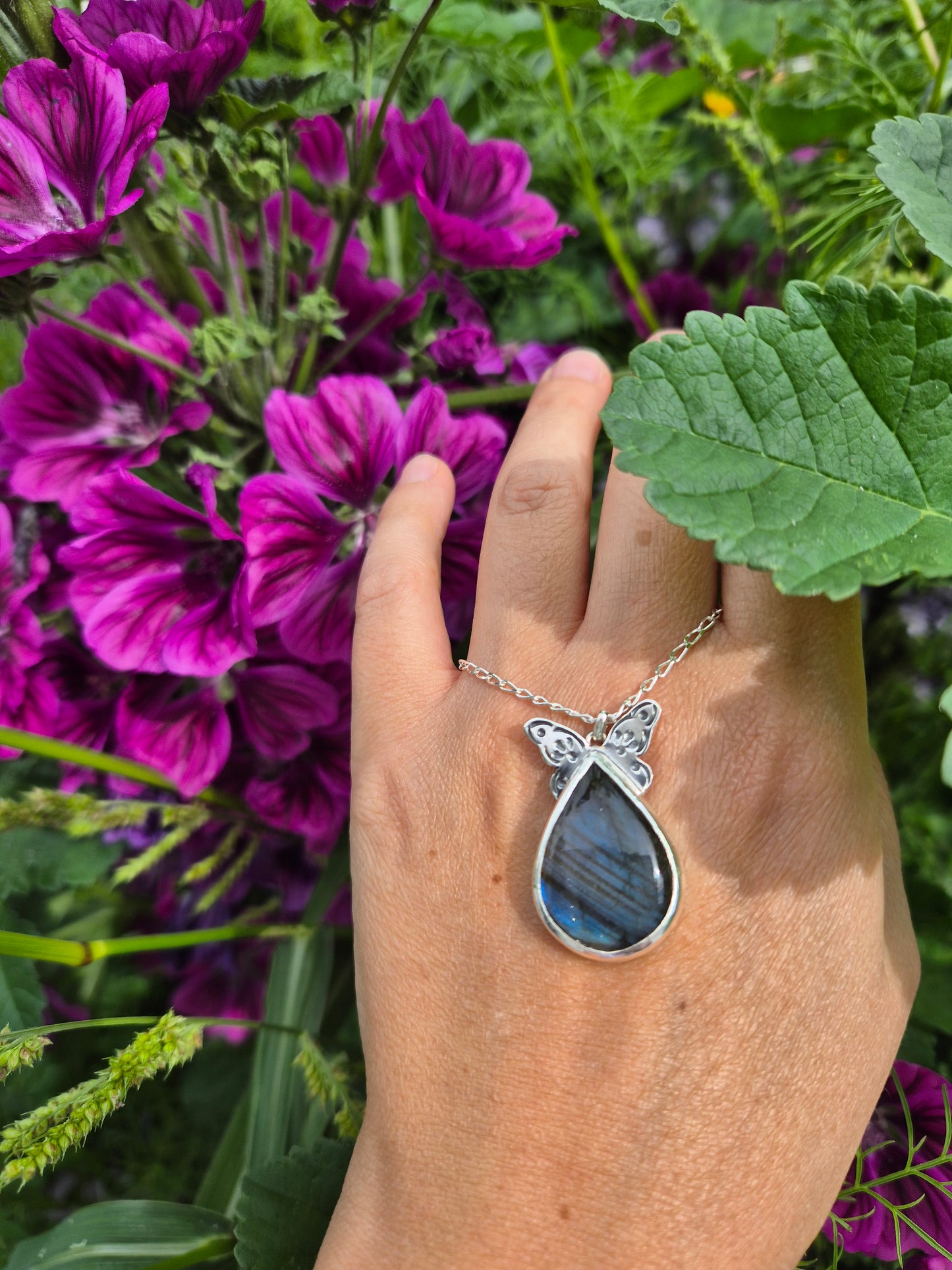 Mariposas Halskette mit Labradorit