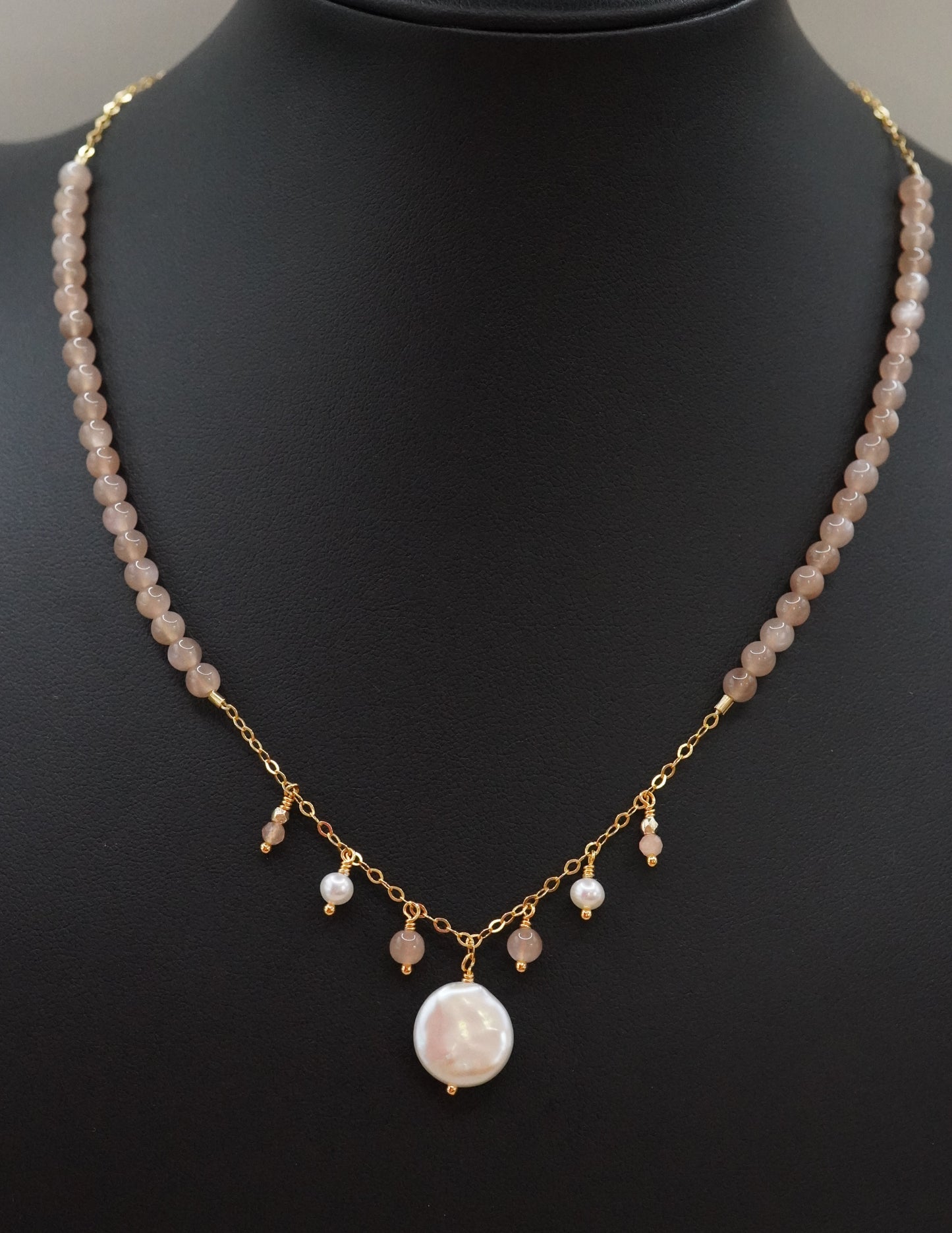 Halskette Preziosa Sonnenstein mit Süsswasserperlen