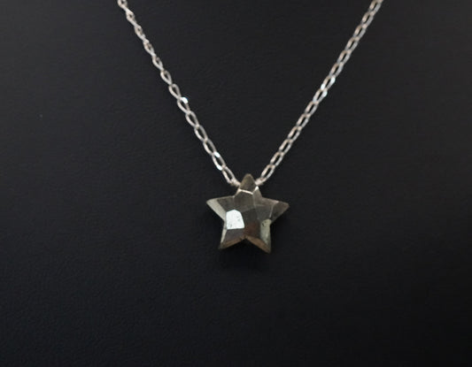 Schimmernde Stern Halskette Pyrit
