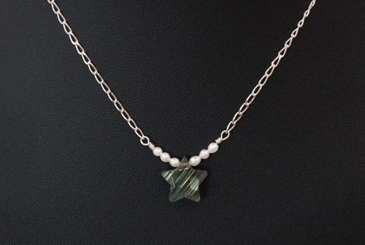 Schimmernde Sterne Halskette Labradorit