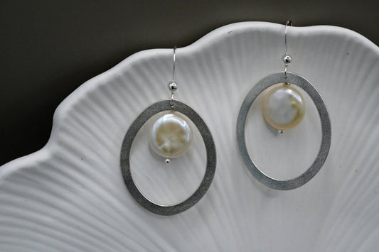 Elara Ohrringe Münzperle