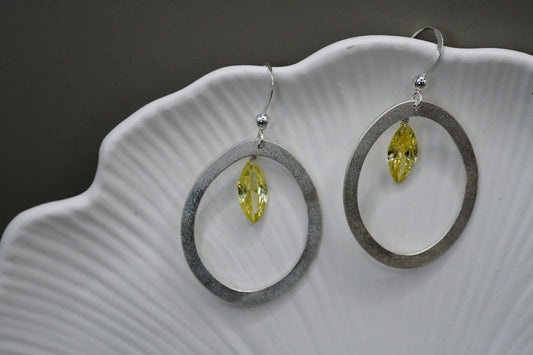 Elara Ohrringe gelbe Zirkon