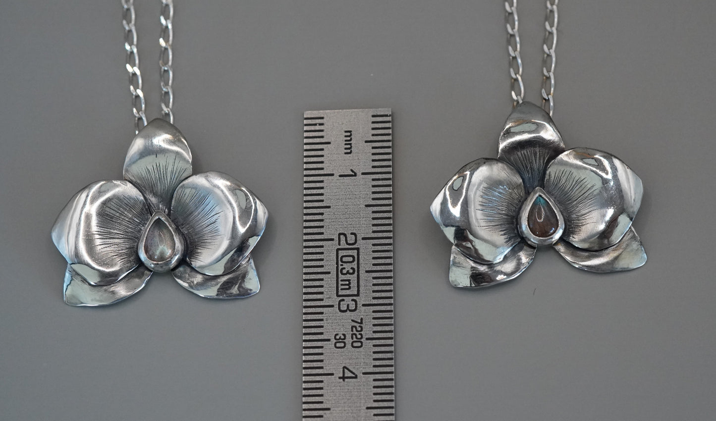 Orchidee Halskette klein mit Labradorit