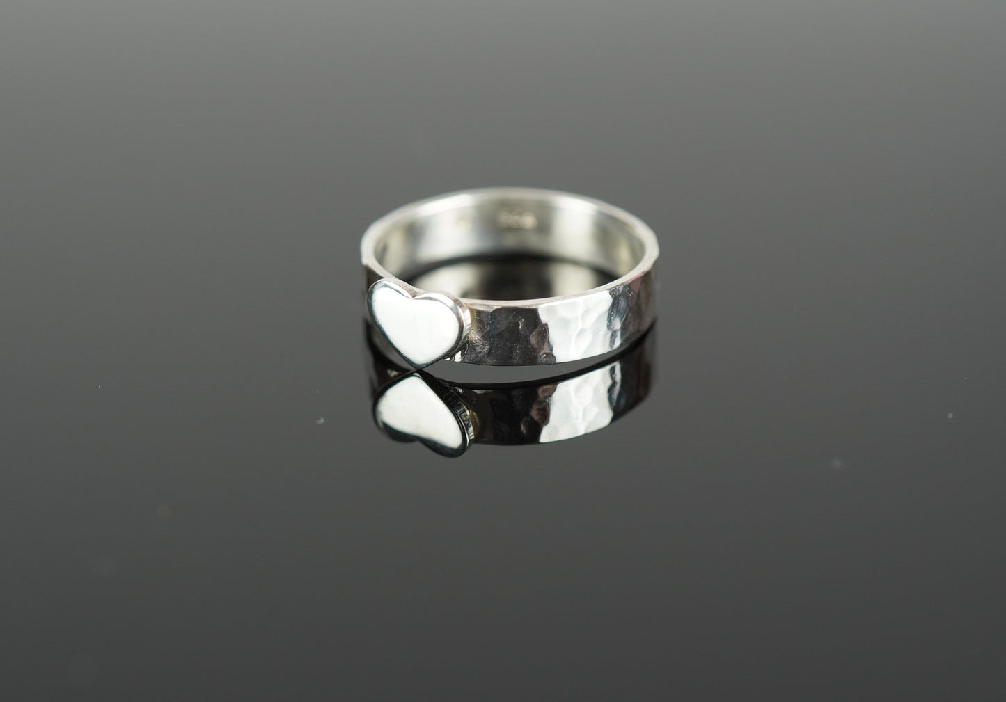 Ringband mit Herz