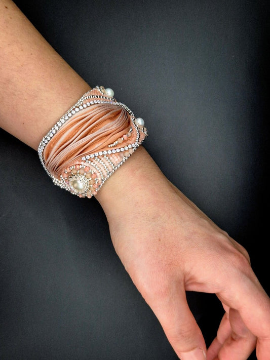 Armband "Silk dreams" Peach - Emmari Schmuck