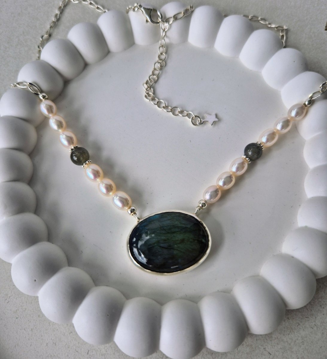 "Calma" Halskette - Emmari Schmuck