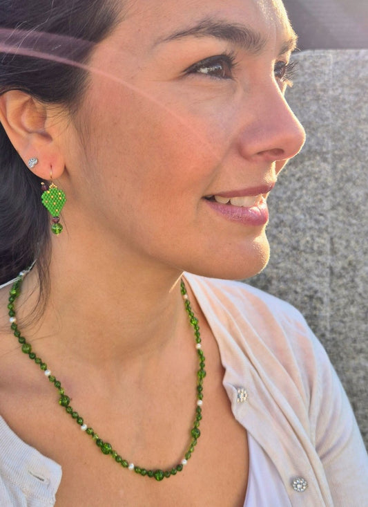 Cracked Peridot Geknüpfte Halskette - Emmari Schmuck