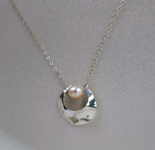 "Magia" Süsswasserperle Halskette - Emmari Schmuck