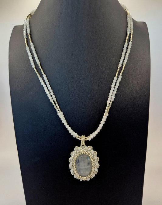 Mondstein "verzauberte Steine" - Emmari Schmuck