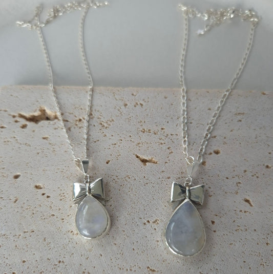 Moño de plata muy coquette - Emmari Schmuck