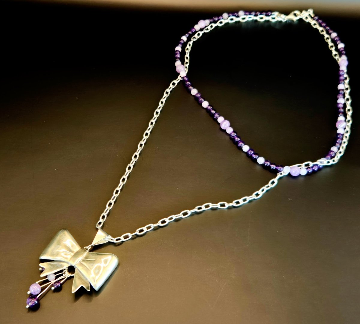"Moños de plata" El Moño Halskette - Emmari Schmuck