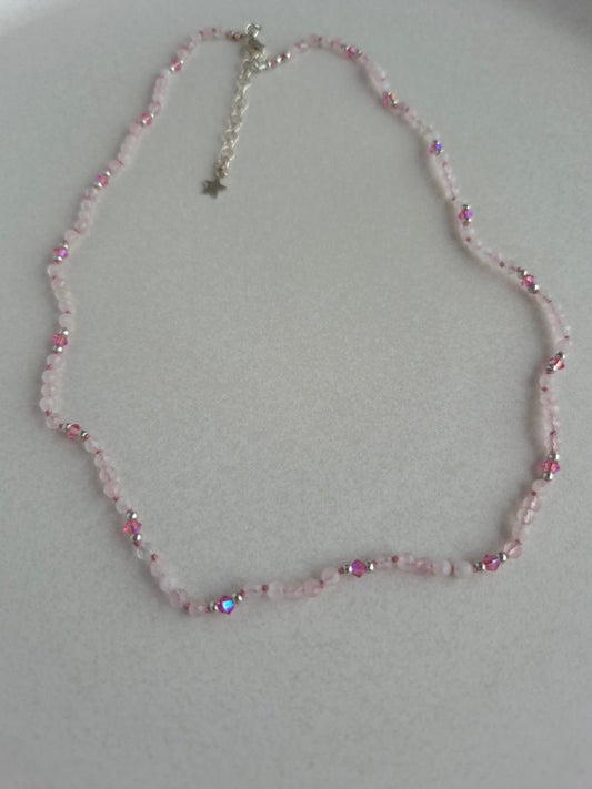 Rosenquarz mini geknupfte Halskette - Emmari Schmuck