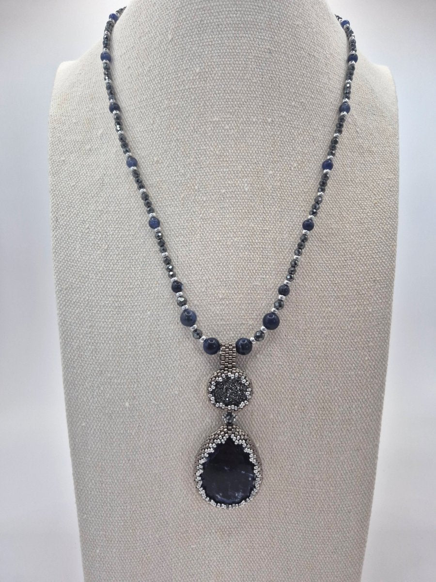 Sodalite "versauberte Steine" - Emmari Schmuck